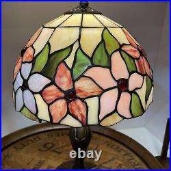 Dale Tiffany Vintage Stained/Slag Glass Table Lamp Floral Desk Light 20
