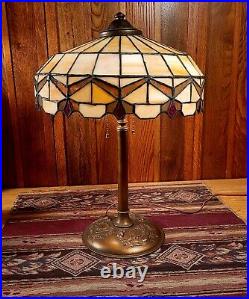 Elegant Unique or Lamb Brothers Leaded Slag Glass Lamp