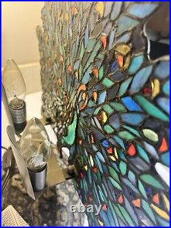 Figural Peacock Leaded Glass Slag Colorful KL Table Lamp Wood Base Intertek 15