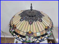 Gorgeous 30 Slag Glass Stained Glass Lamp With 26 Shad