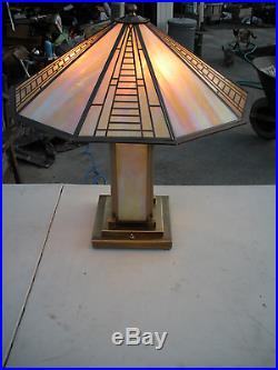 Gorgeous Fredrick Raymond Mission Or Art Deco Iridescent Slag Glass Lamp