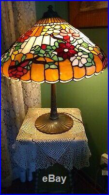 Large Wilkinson Leaded Glass floral Lamp Handel Tiffany Arts & Crafts slag era