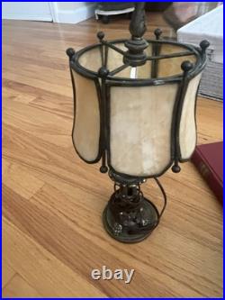 Lightolier Bouillotte Lamp Slag Glass Shade Single Candlestick Table Lamp