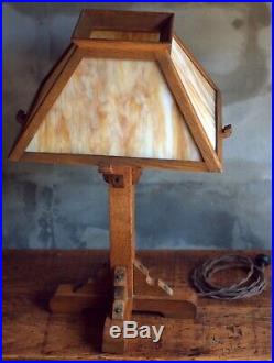 Mission Oak Arts and Crafts Table Lamp, Caramel Slag Glass Light Shade 23
