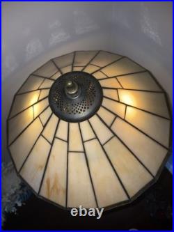 Mission Style 23 Table Lamp With Slag Glass Shade