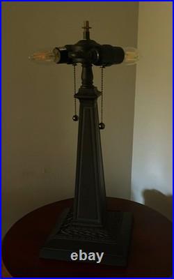 Mission Style 23 Table Lamp With Slag Glass Shade