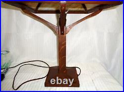 Nice Stickley Era Arts & Crafts Quartered Oak Slag Glass Table Lamp, Peterson
