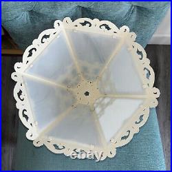 Painted Iron 6 Panel Slag Glass 21.5Table Lamp Light. White. Vintage