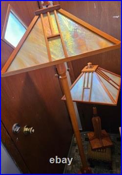 Pair Vintage Dale Tiffany Beautiful Wood Floor & Table Stained/Slag Glass Lamps