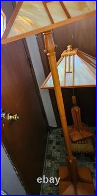 Pair Vintage Dale Tiffany Beautiful Wood Floor & Table Stained/Slag Glass Lamps