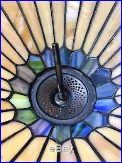 QUOIZEL Signed Slag Tiffany STYLE STAINED GLASS ARTS CRAFTS Confetti LAMP Shade