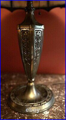 Quality Antique 8-Panel Large 21 In. Diameter Shade Slag Glass Table Lamp