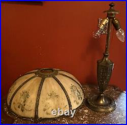 Quality Antique 8-Panel Large 21 In. Diameter Shade Slag Glass Table Lamp