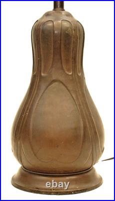 Rainaud Arts & Crafts Caramel Slag Glass 8 Bent Panel Overlay Shade Table Lamp