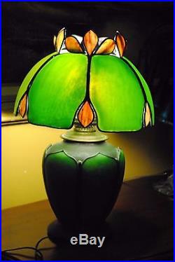 Rare Arts&Crafts, Nouveau Bent Novelty Glass Co. Leaded Stained Slag Glass Lamp