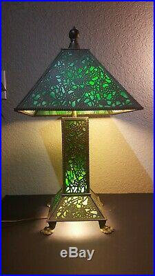Riviere Studios Antique Mission Arts & Crafts Claw Foot Slag Glass Table Lamp