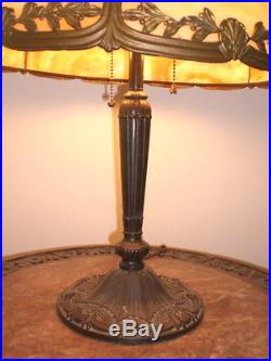 Slag Glass Antique Lamp Excellent Condition