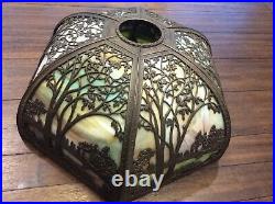 STUNNING Antique Arts Crafts Curved Slag Glass Ornate Scenic 6 Panel Lamp Shade