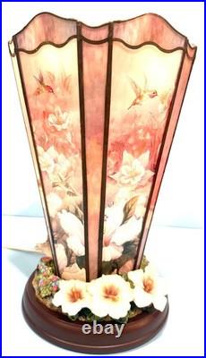 Signed Lina Liu Hummingbird Electric Slag Glass Lamp Shimmering Elegance 53d