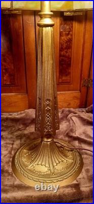 Signed Miller Antique 16 Panel Slag Glass Table Lamp