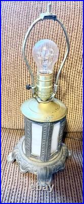 Slag glass lamp antique. 738
