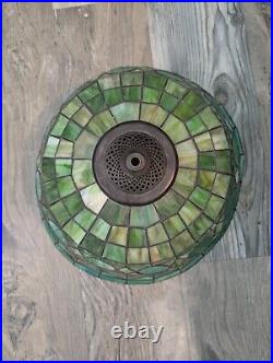 Stunning Green Stained Slag Glass Lamp Pears Tiffany Style 27 Tall Art Nouveau