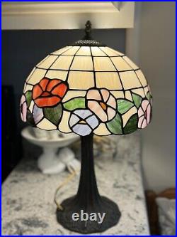 Tiffany Style Stained Slag Glass Vintage Table Lamp Pink & White Floral