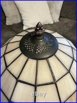 Tiffany Style Stained Slag Glass Vintage Table Lamp Pink & White Floral