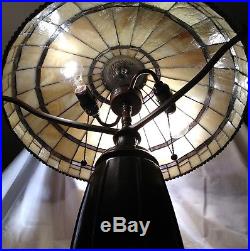 Tiffany-style Table Lamp Fan Shade Barrel Base Iridescent Caramel Slag