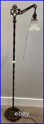Uranium Akro Slag Floor Lamp Glowing Glass Ball Art Deco And Globe 58T Vintage
