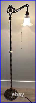 Uranium Akro Slag Floor Lamp Glowing Glass Ball Art Deco And Globe 58T Vintage
