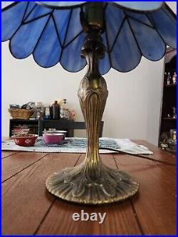 VINTAGE Blue Glass Slag Small/Medium Table Lamp 18 Panels! EUC