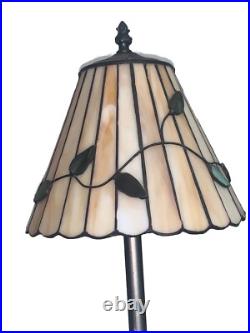 VTG Green Leaves Stained Slag Glass Lamp Shade Scalloped 24.5T Lamp Metal Base