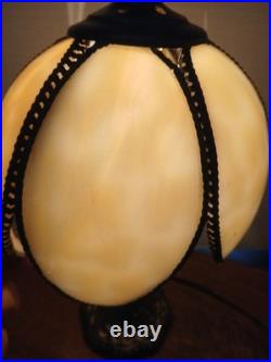 VTG Tulip Edwardian-Style Accent Lamp Bronze Base 6 Panel Caramel Slag Shade