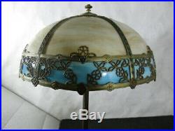 Very Rare Chicago Mosaic C. 1910 Sunflower Slag Glass Beige and Blue Lamp