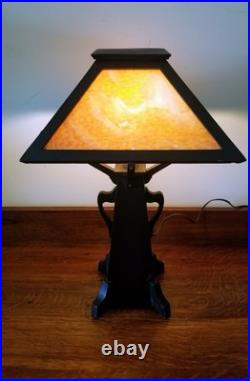 Vintage Arts & Crafts Wooden Slag Glass Table Lamp