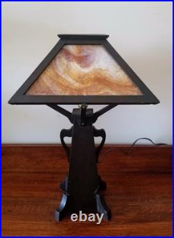 Vintage Arts & Crafts Wooden Slag Glass Table Lamp