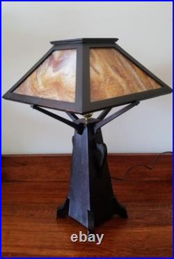 Vintage Arts & Crafts Wooden Slag Glass Table Lamp