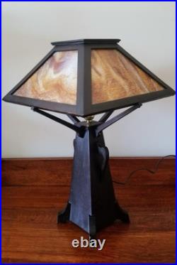 Vintage Arts & Crafts Wooden Slag Glass Table Lamp