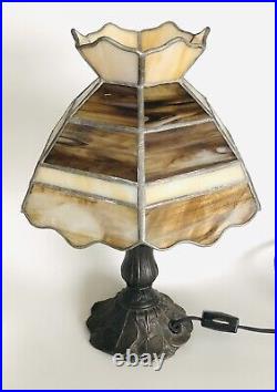 Vintage Gilbert Stained Slag Glass Metal Base Home Decor Table Lamp 11'