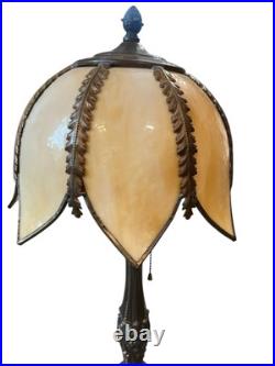 Vintage Gilbert USA Caramel Slag Glass Tulip Boudoir Table Lamp-Lily Pad Base