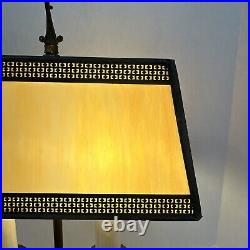 Vintage L & L Brass Bouillotte Slag Glass Table Lamp 17 Vintage L & L Brass Bouillotte Slag Glass Table Lamp 17