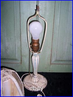 Vintage Signed Salem Bros No. 14 Bent Slag 7 Width Table Lamp Chippy Paint Vintage Signed Salem Bros No. 14 Bent Slag 7 Width Table Lamp Chippy Paint