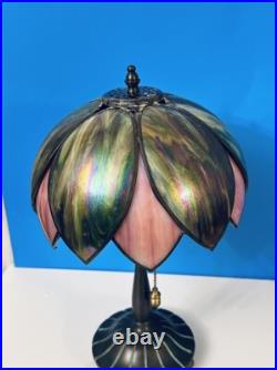 Vintage Slag Glass Peacock Marbled And Pink Lotus Tulip Boudoir Table Lamp 15