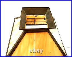 Vintage Slag Glass and Brass Table Lamp in Working Condition 20.5 Tall 12 Wide
