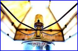Vintage Slag Glass and Brass Table Lamp in Working Condition 20.5 Tall 12 Wide