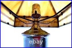 Vintage Slag Glass and Brass Table Lamp in Working Condition 20.5 Tall 12 Wide