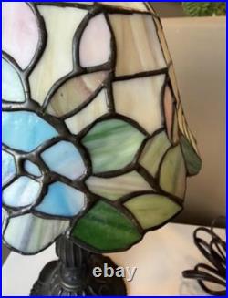 Vintage Style Tiffany Style Table Lamp Slag Glass Dome Shaped Shade