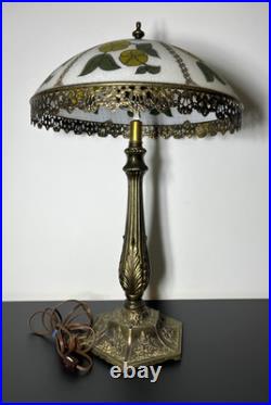 Vintage Tiffany Style Ornate Metal Slag Glass Table Lamp