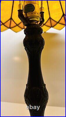 Vintage Tiffany Style Stained Slag Glass Cast Metal Base Table Lamp 23 x 19
